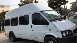 协旅中巴车17座